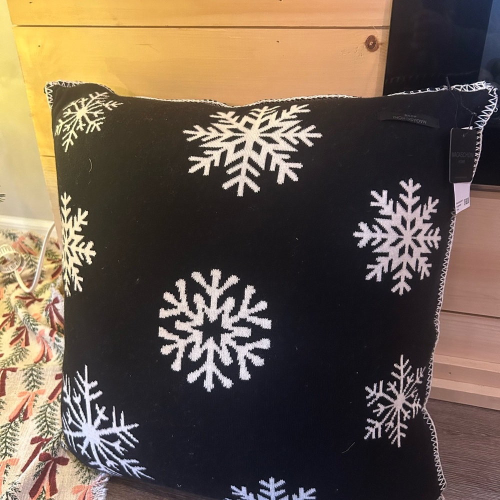 Magaschoni Black and White Snowflake Pillow